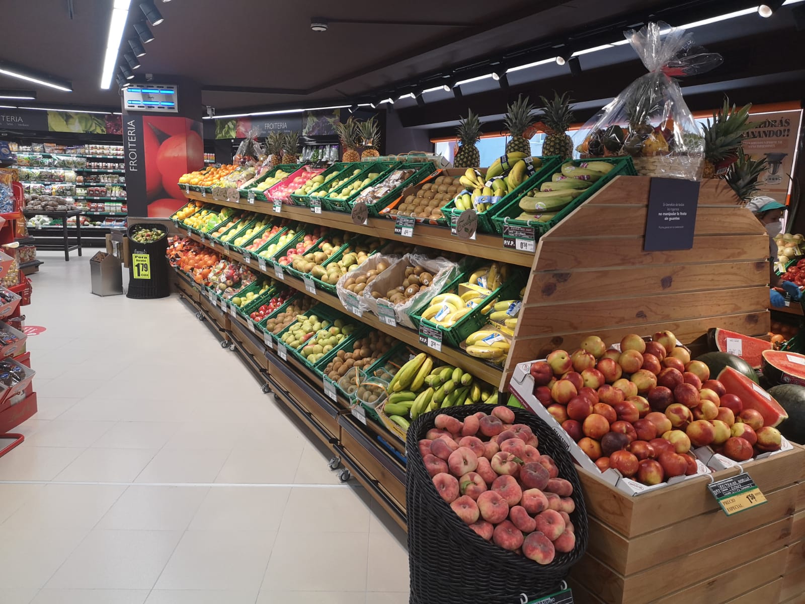 ABRIMOS DE NUEVO EL SUPERMERCADO DE LA RÃA DE GALICIA (VILALBA) ABRIMOS DE NUEVO EL SUPERMERCADO DE LA RÃA DE GALICIA (VILALBA)