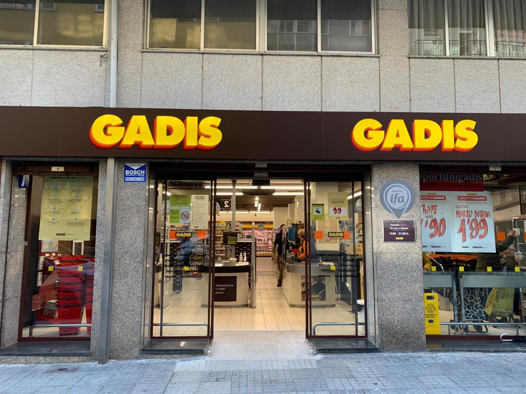 MEJORAMOS EL SERVICIO Y LA EXPERIENCIA DE COMPRA CON LA MODERNIZACIÃN DE DOS SUPERMERCADOS EN LUGO Y LOURENZÃ MEJORAMOS EL SERVICIO Y LA EXPERIENCIA DE COMPRA CON LA MODERNIZACIÃN DE DOS SUPERMERCADOS EN LUGO Y LOURENZÃ