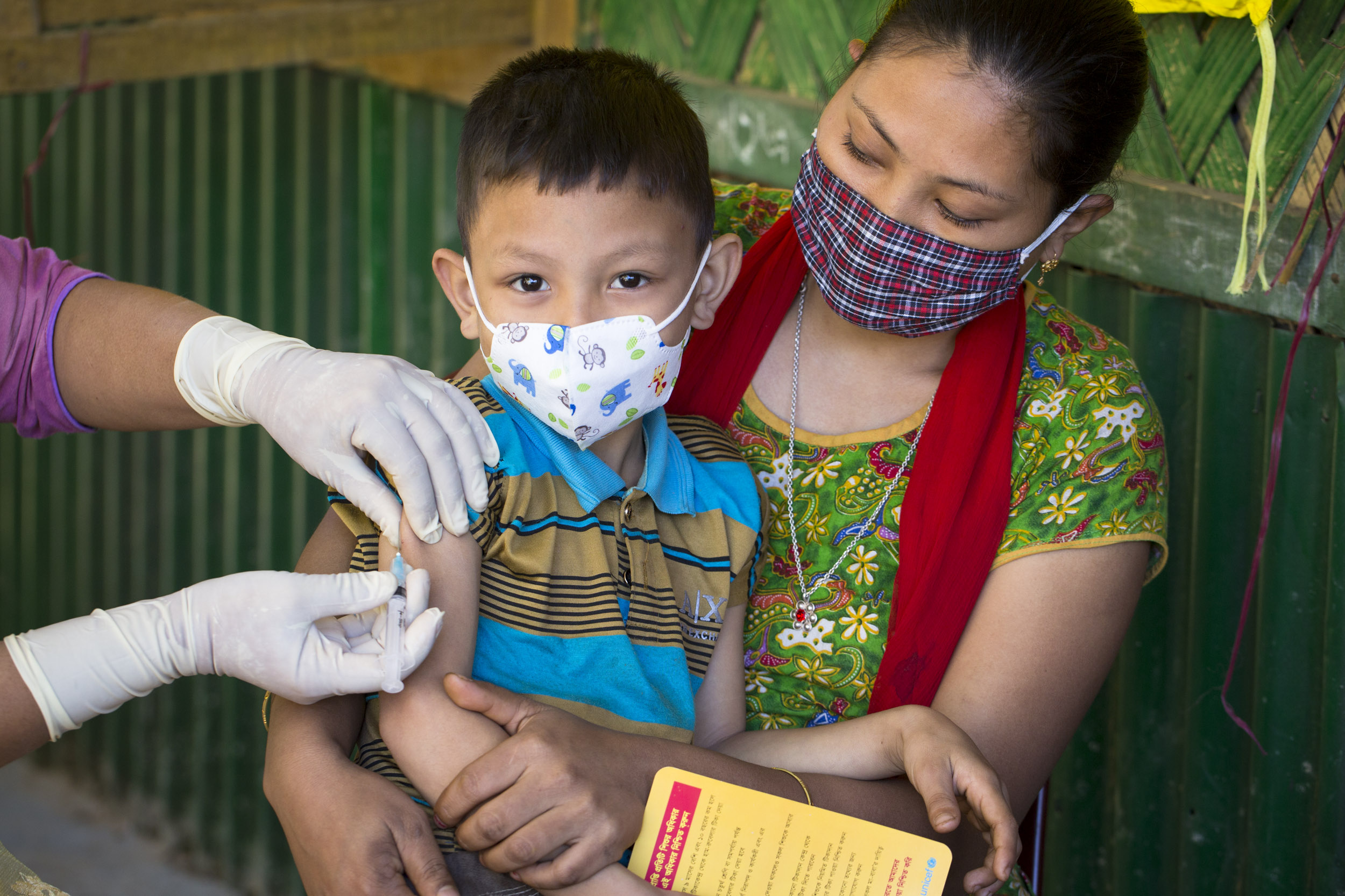 APOYAMOS A UNICEF PARA INMUNIZAR A 9711 NIÃOS Y NIÃAS CONTRA LA POLIO Y EL SARAMPIÃN APOYAMOS A UNICEF PARA INMUNIZAR A 9711 NIÃOS Y NIÃAS CONTRA LA POLIO Y EL SARAMPIÃN