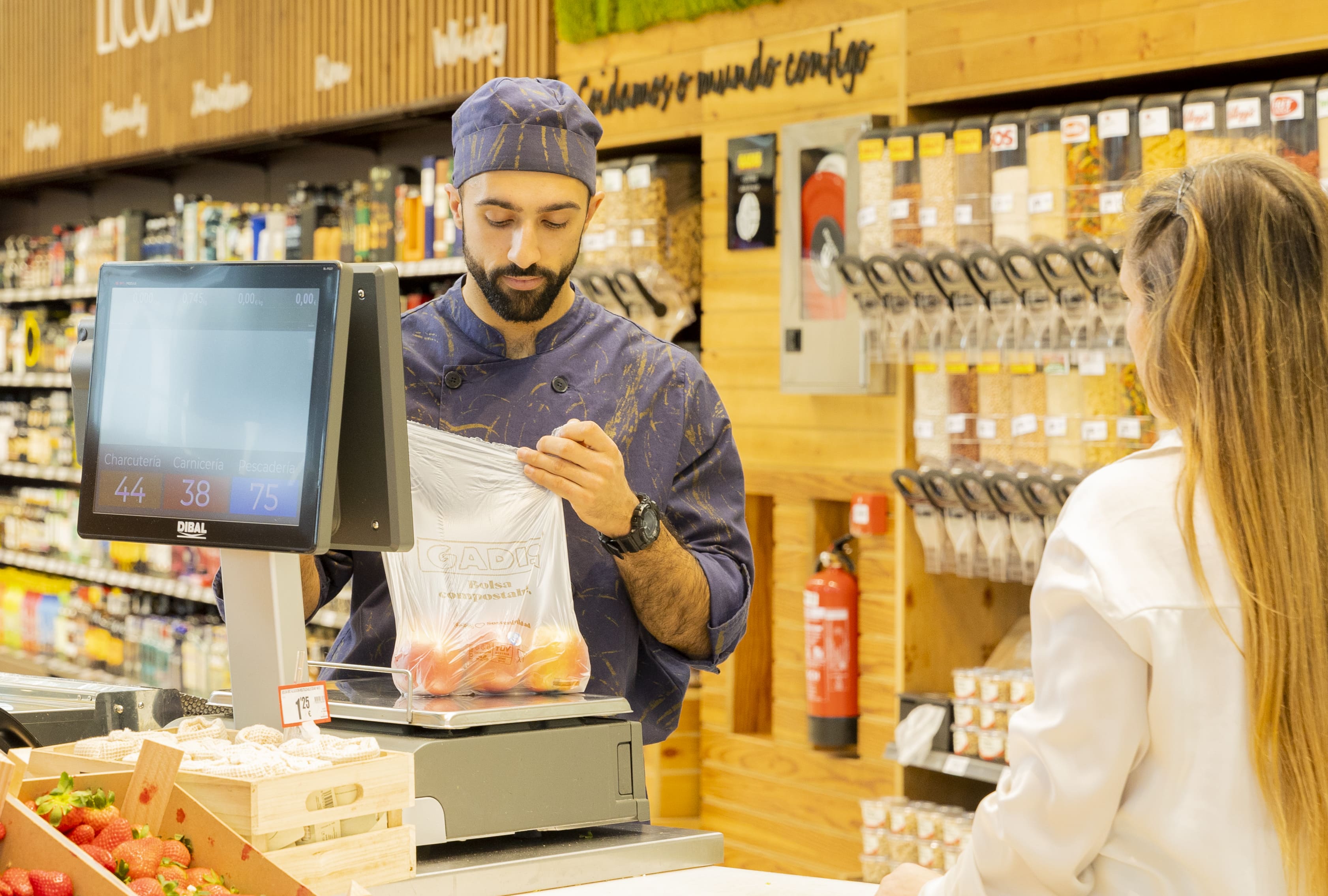 Imagen noticia AFIANZÁMONOS COMO A EMPRESA GALEGA DO SECTOR QUE MÁIS EMPREGO SOSTÉN: 8.558 PROFESIONAIS