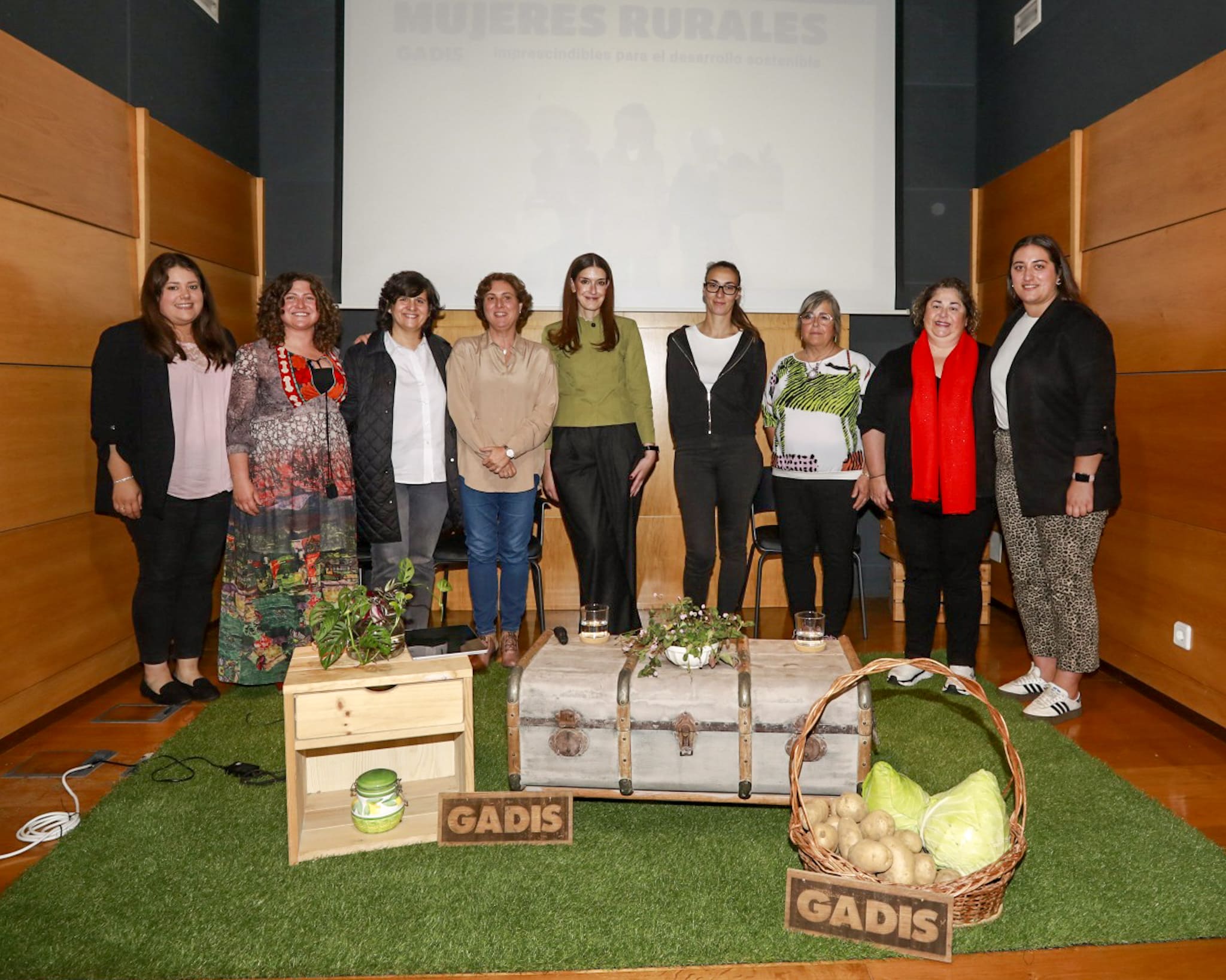 Imagen noticia PONEMOS EN VALOR EL TRABAJO ESENCIAL DE LAS MUJERES EN EL DESARROLLO SOSTENIBLE