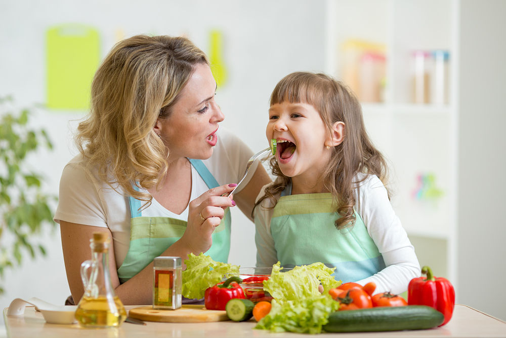 Alimentar A Su Hijo De 1 A 2 Años De Edad (Para Padres)
